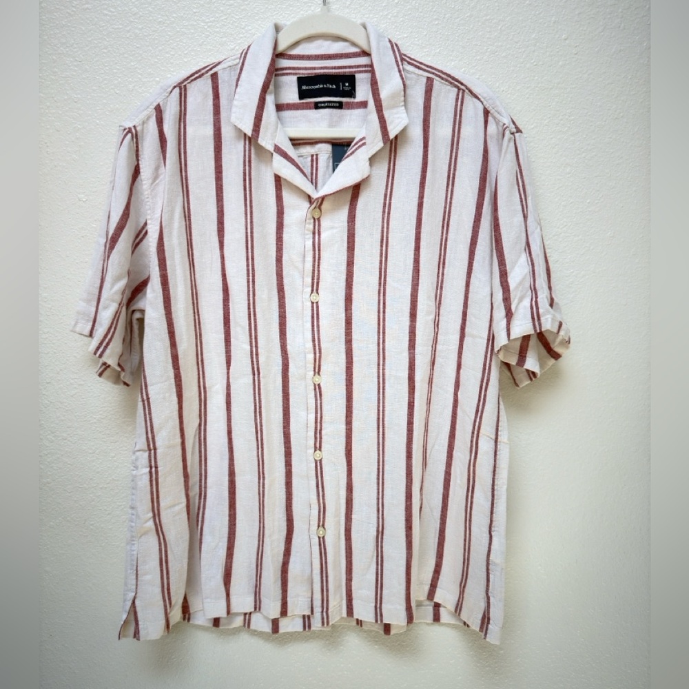 NWT Abercrombie & Fitch Red and White Striped Casual Shirt